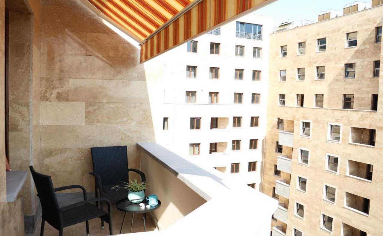 Апартаменты Yerevan4you City Экстерьер фото